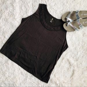 🛍BOGO Sleeveless Brown Top w/ Ruffled Neck